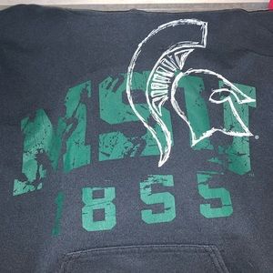 MSU sweatshirt!!!💚🤍